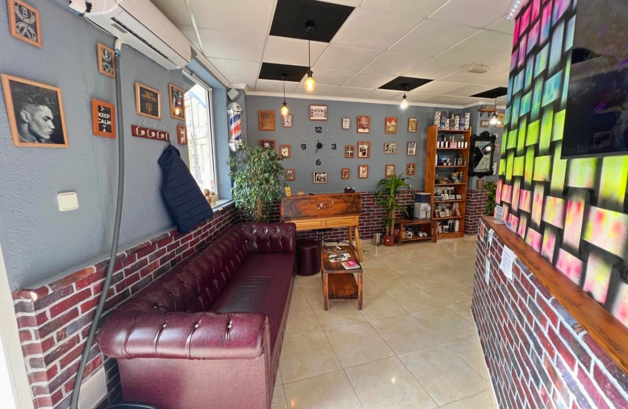 Resale - Commercial space - Guardamar del Segura - Guardamar pueblo