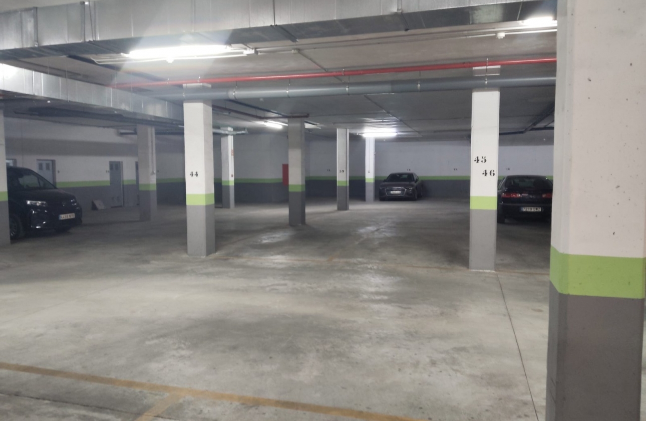 Resale - Garage - Torrevieja - LA MATA