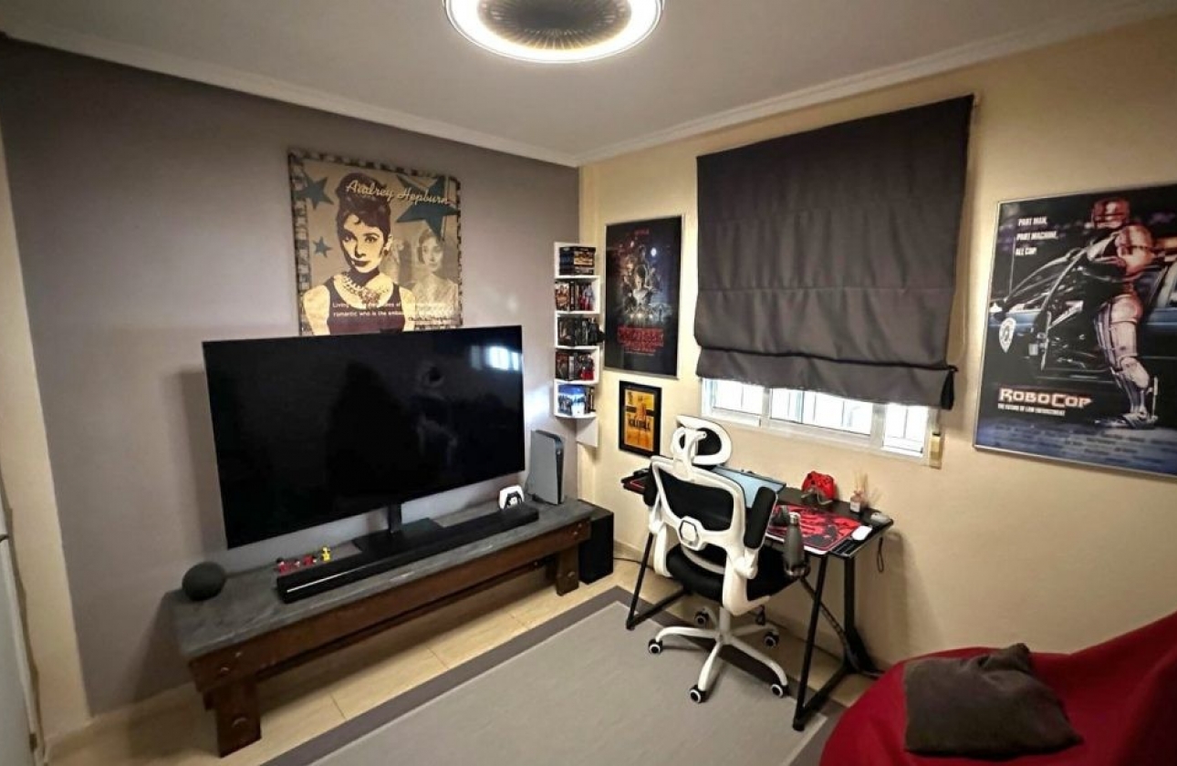 Resale - House - Ciudad Quesada