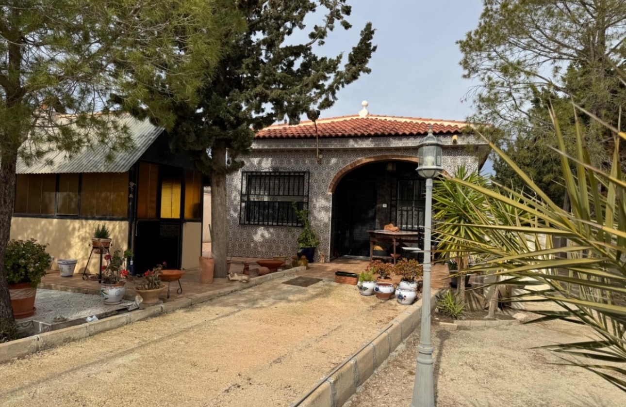 Resale - House - Fortuna - Los Baños de Fortuna