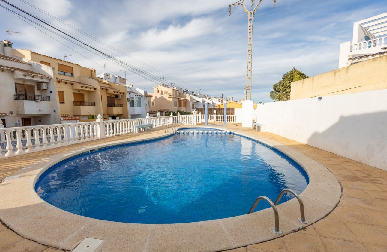 Resale - town house - Torrevieja - Los Balcones