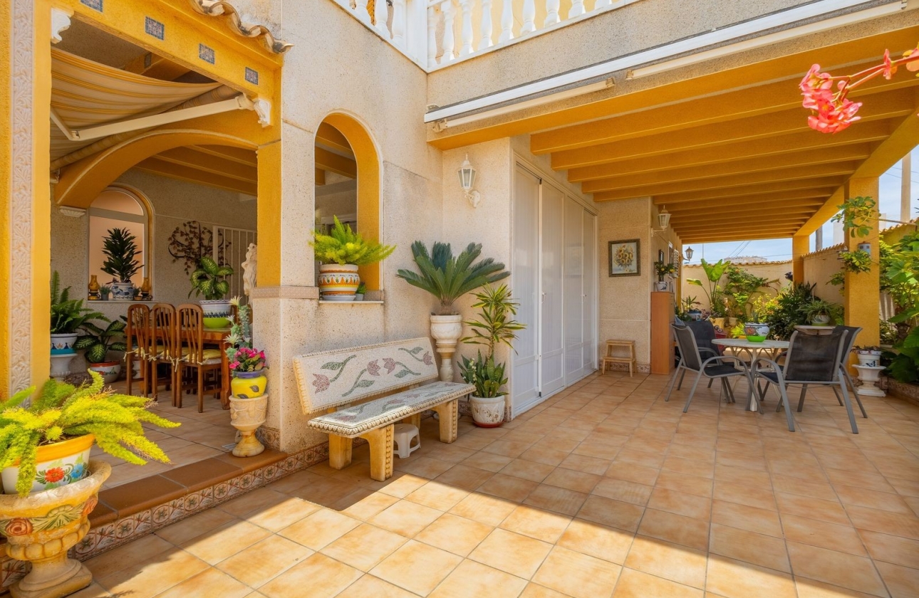 Resale - Townhouse - Torrevieja - Playa de los Locos