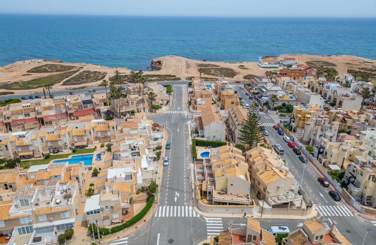 Resale - Townhouse - Torrevieja - Playa de los Locos