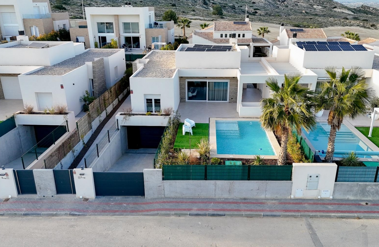 Resale - Villa - Algorfa