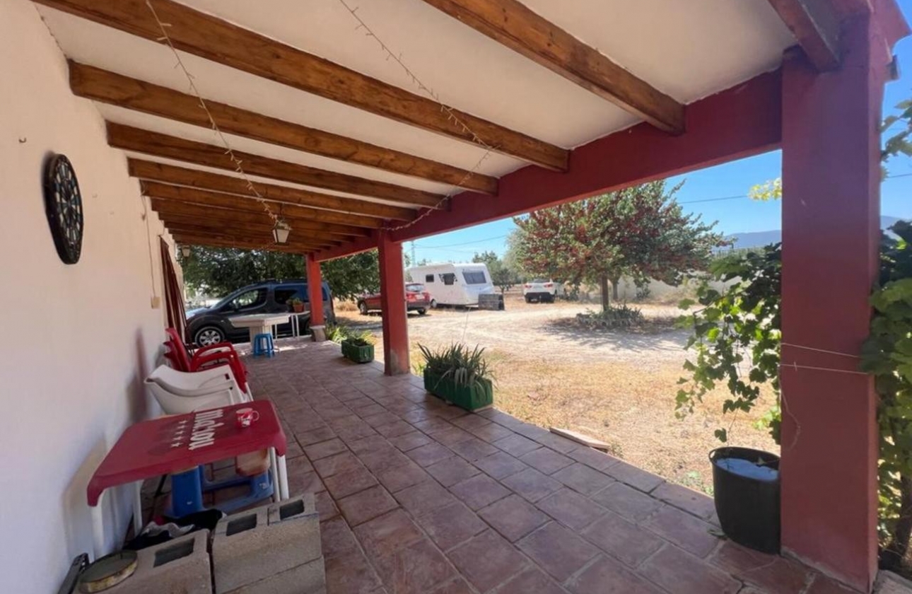 Resale - Villa - Castalla