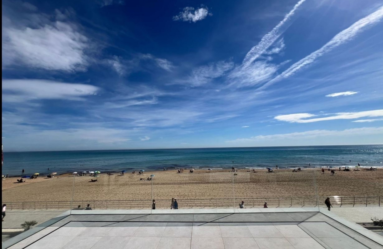 Resale - Villa - La Mata