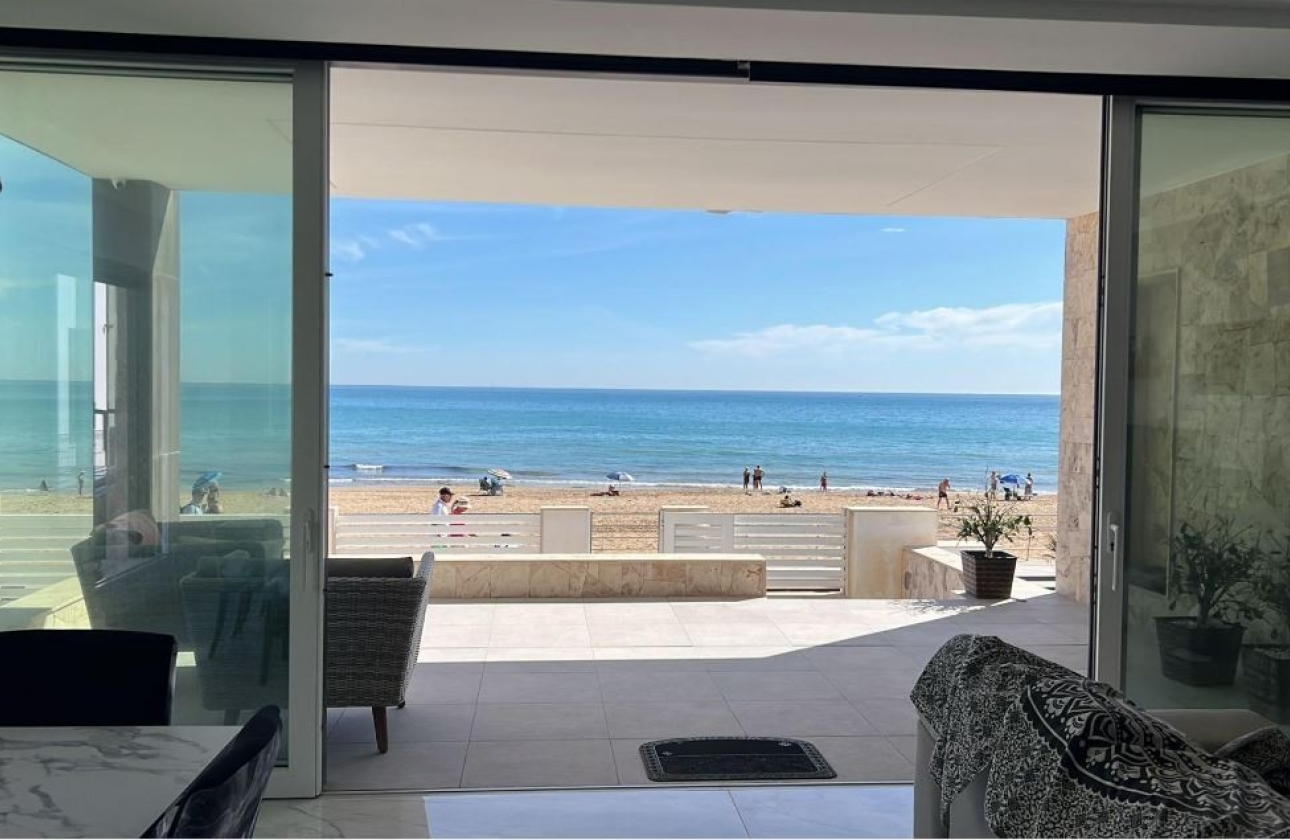 Resale - Villa - La Mata