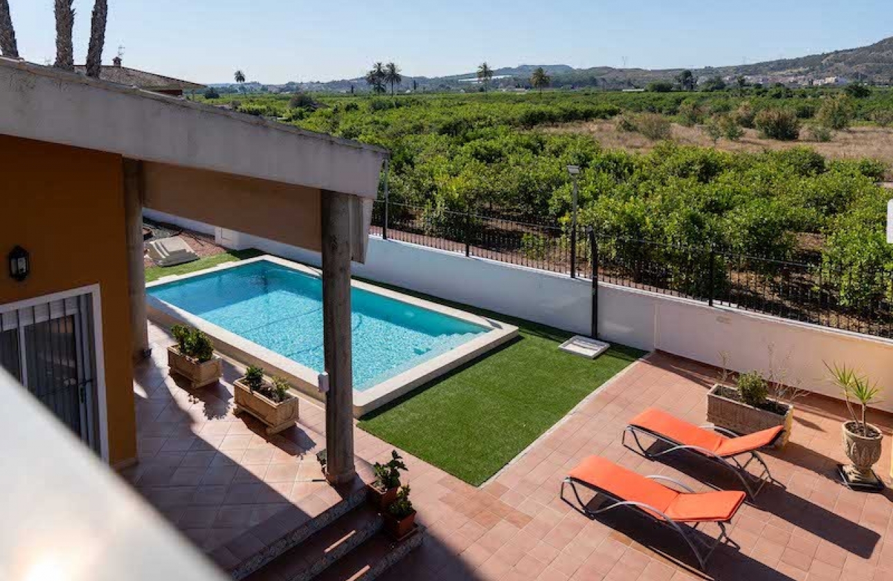 Resale - Villa - Orihuela Costa - Orihuela