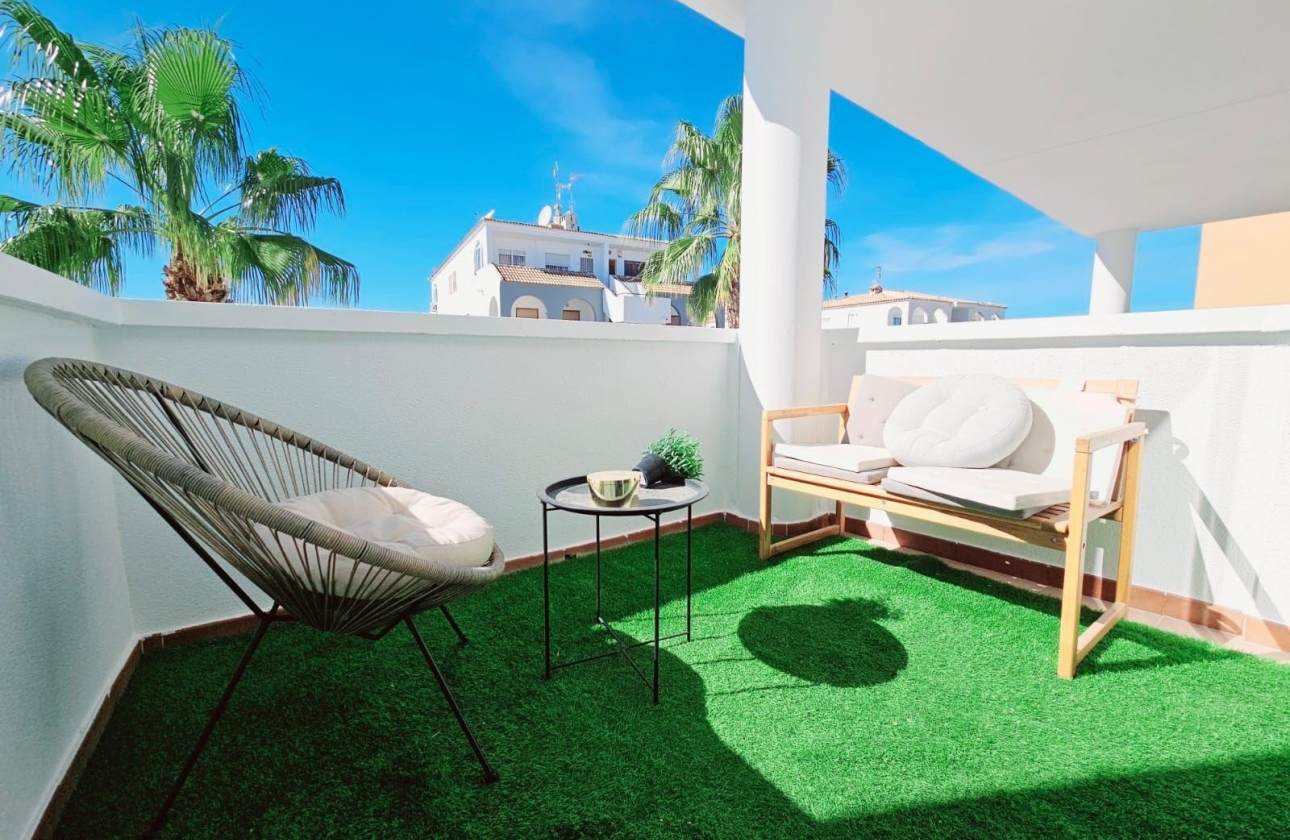 Reventa - Apartamento / piso - Orihuela Costa - Villamartín