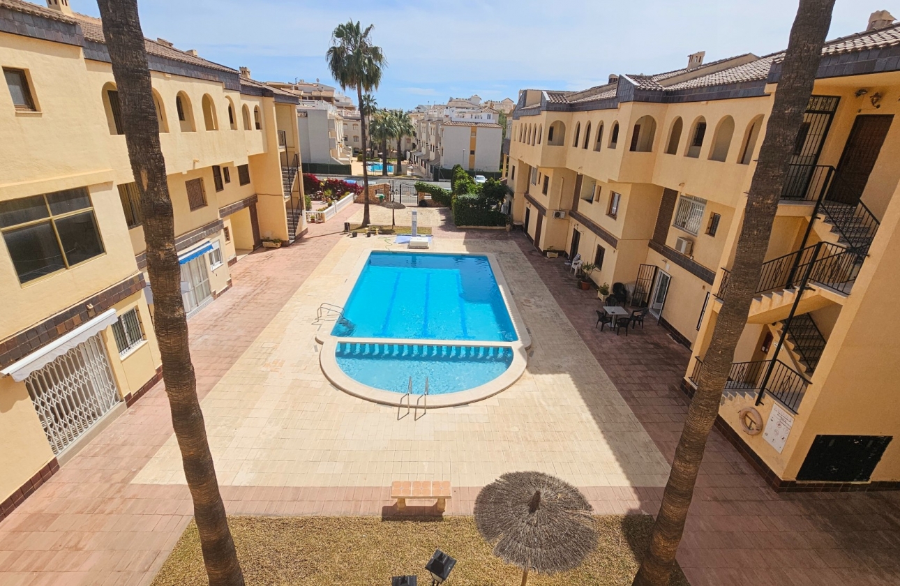 Reventa - Apartamento / piso - Punta Prima