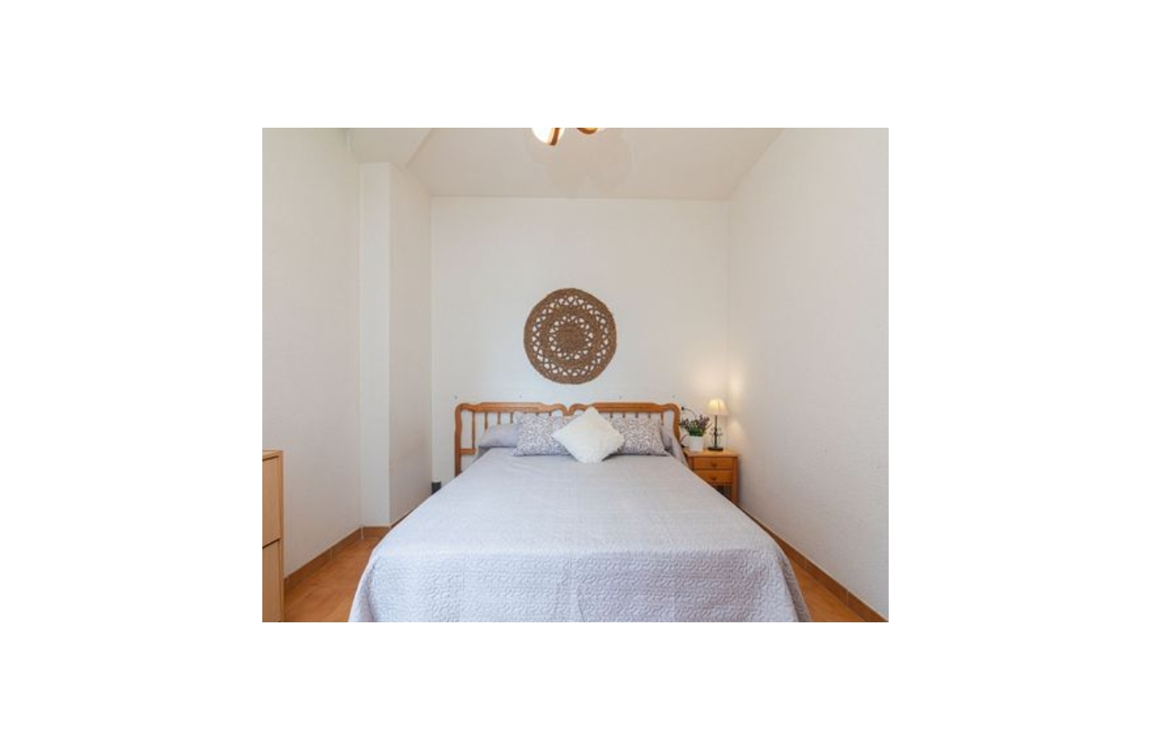 Reventa - Apartamento / piso - Santa Pola