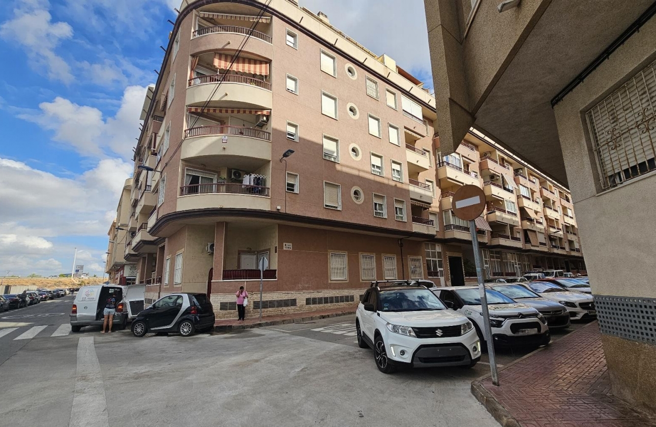 Reventa - Apartamento / piso - Torrevieja - Centro