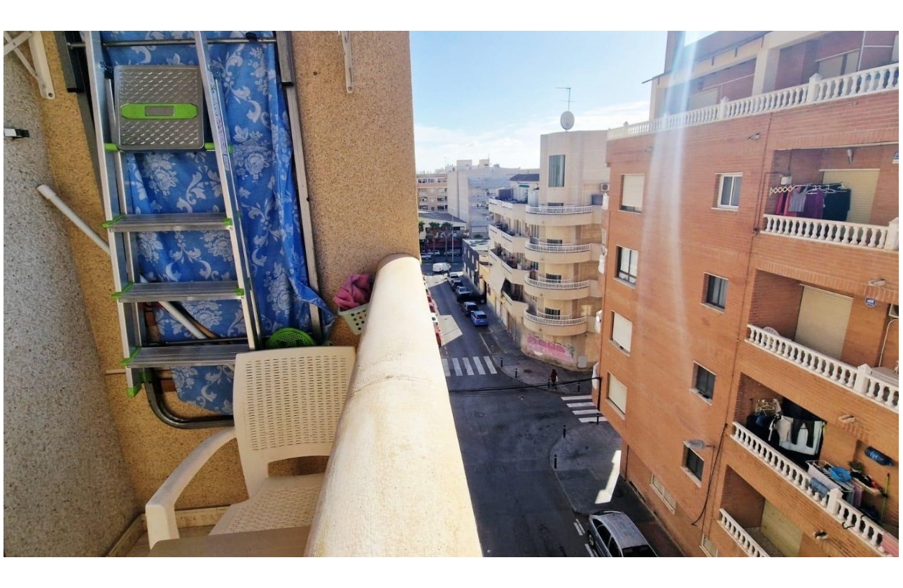 Reventa - Apartamento / piso - Torrevieja - Centro