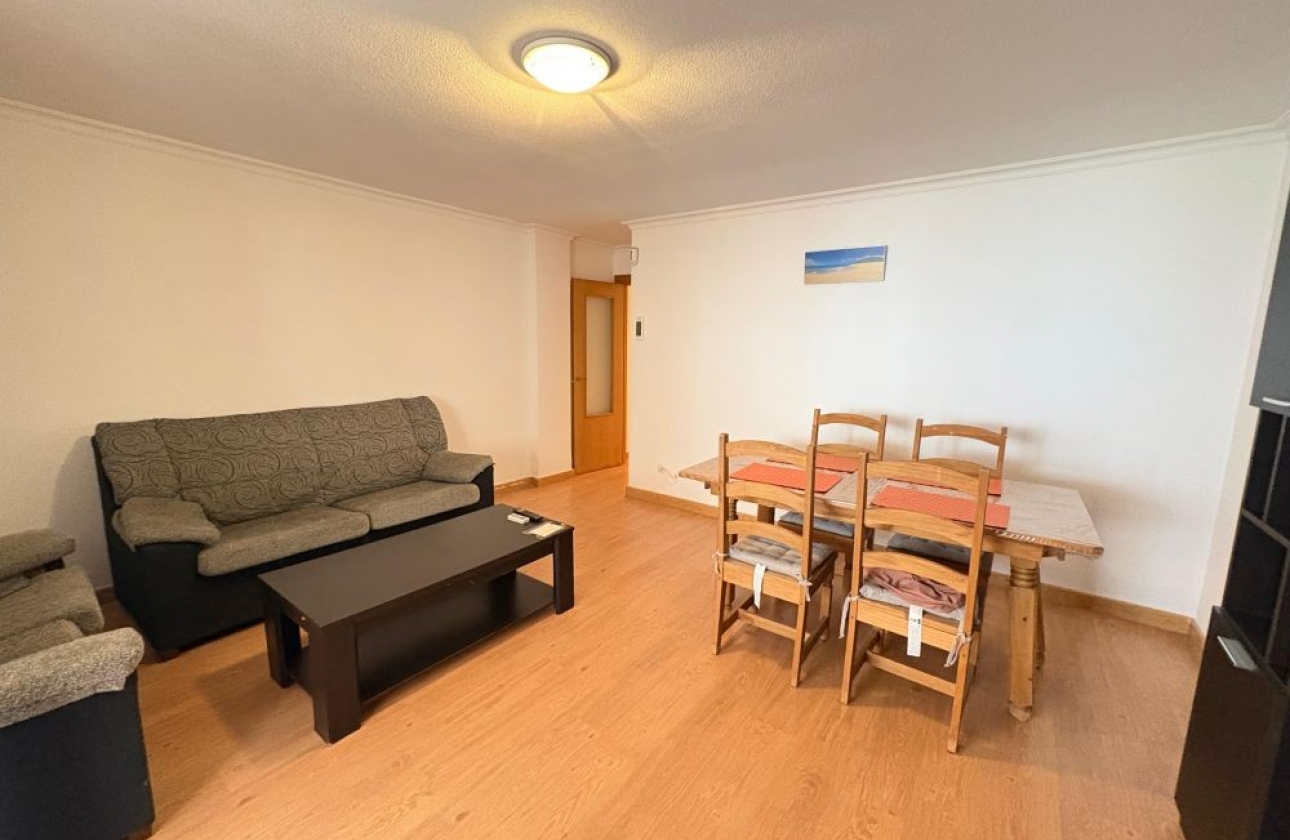 Reventa - Apartamento / piso - Torrevieja - Centro