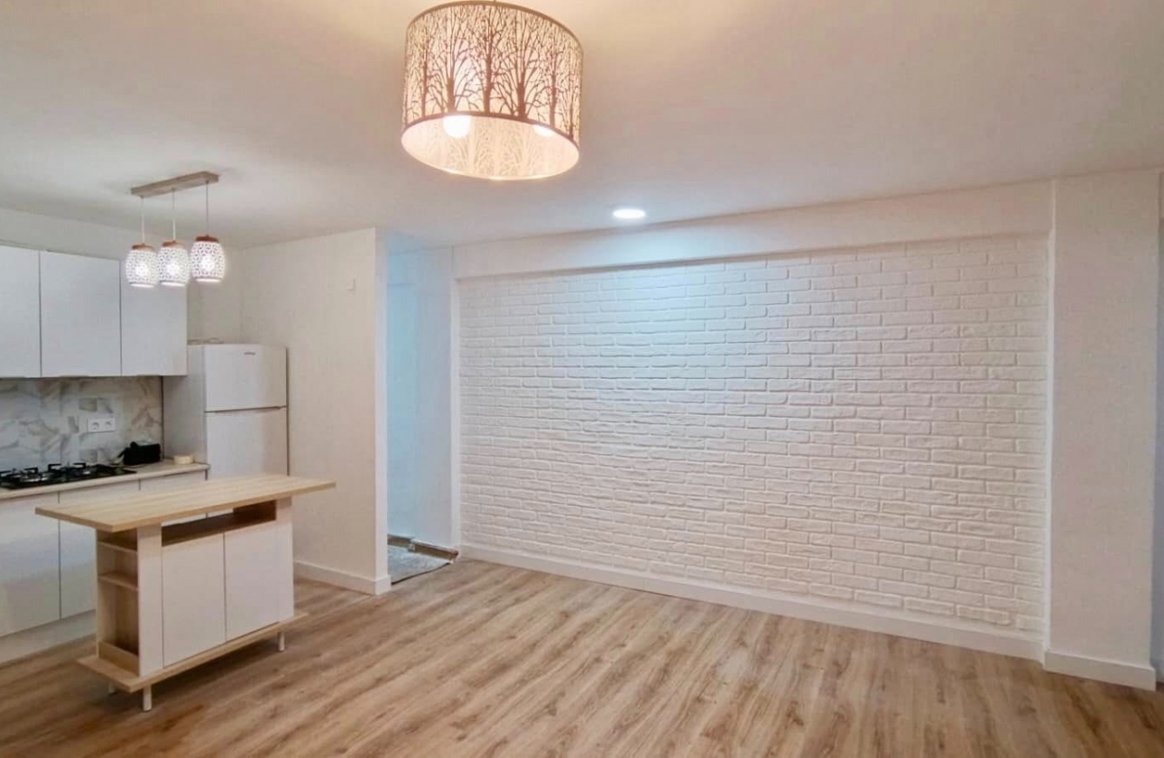 Reventa - Apartamento / piso - Torrevieja - Centro
