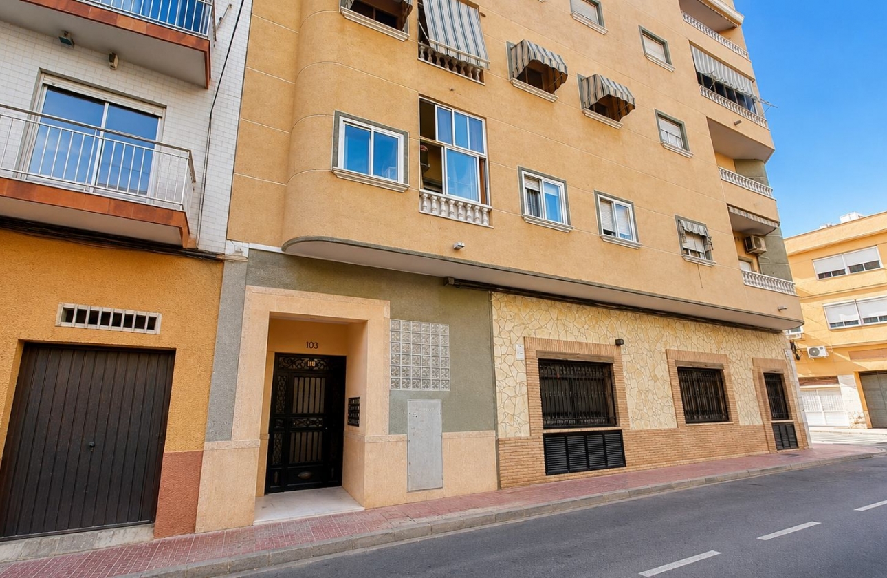 Reventa - Apartamento / piso - Torrevieja - CLUB NAUTICO TORREVIEJA
