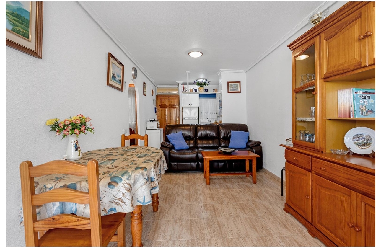 Reventa - Apartamento / piso - Torrevieja - El Chaparral