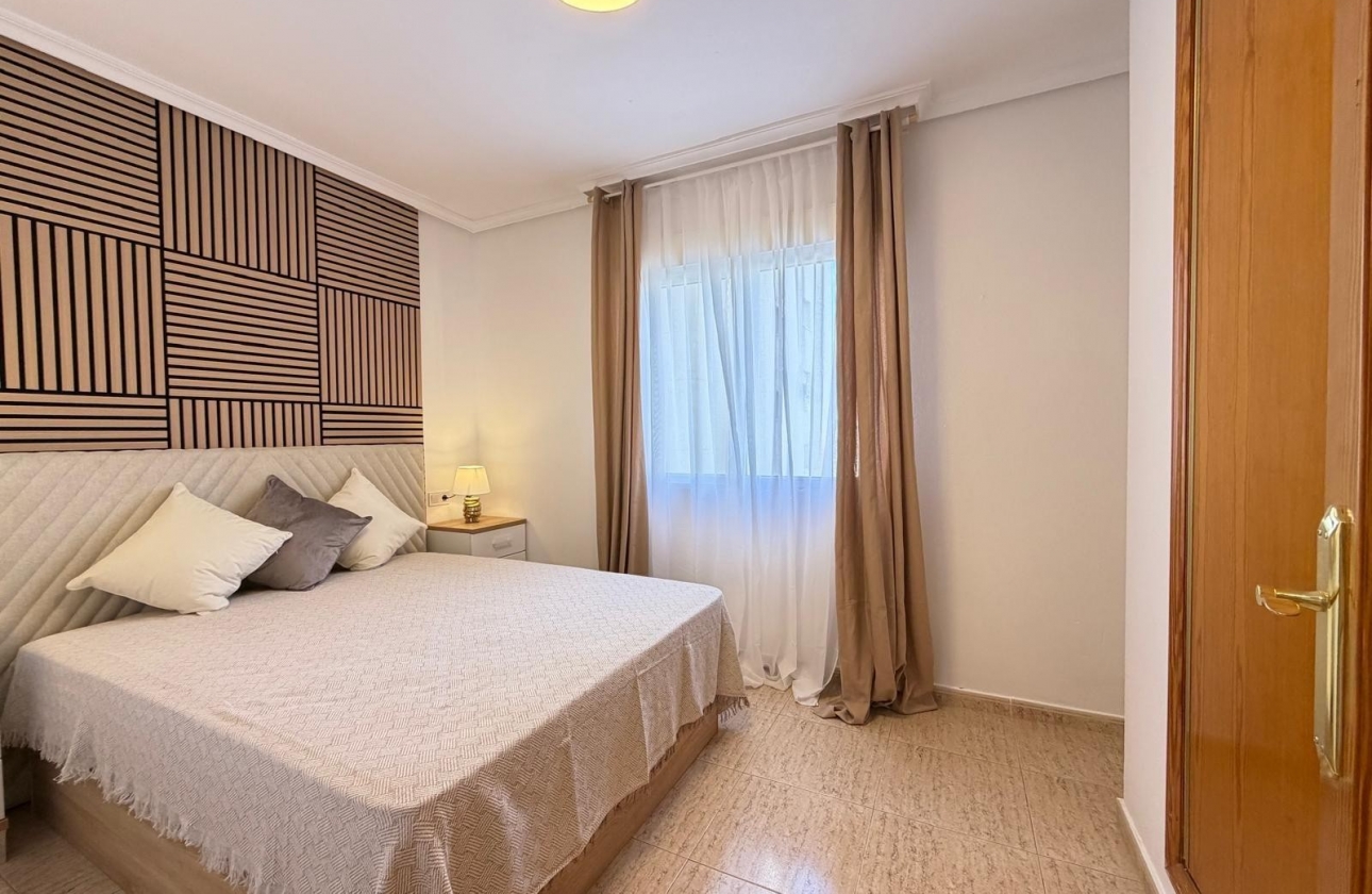 Reventa - Apartamento / piso - Torrevieja - Nueva Torrevieja - Aguas Nuevas