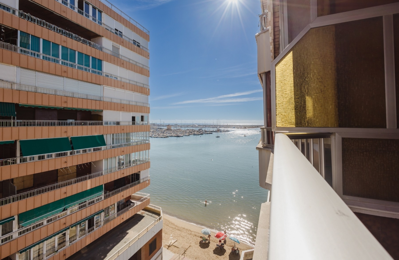 Reventa - Apartamento / piso - Torrevieja - Playa de La Acequion
