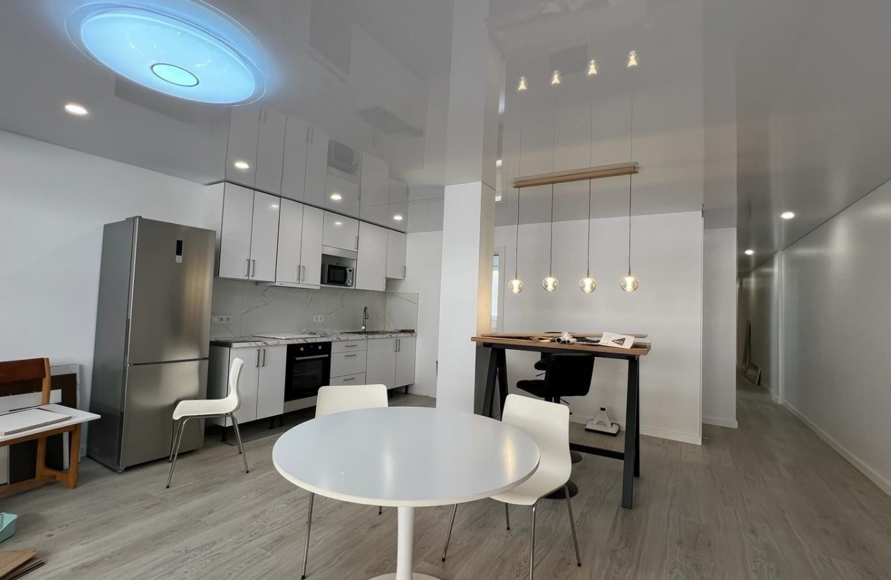 Reventa - Apartamento / piso - Torrevieja - Playa de La Acequion