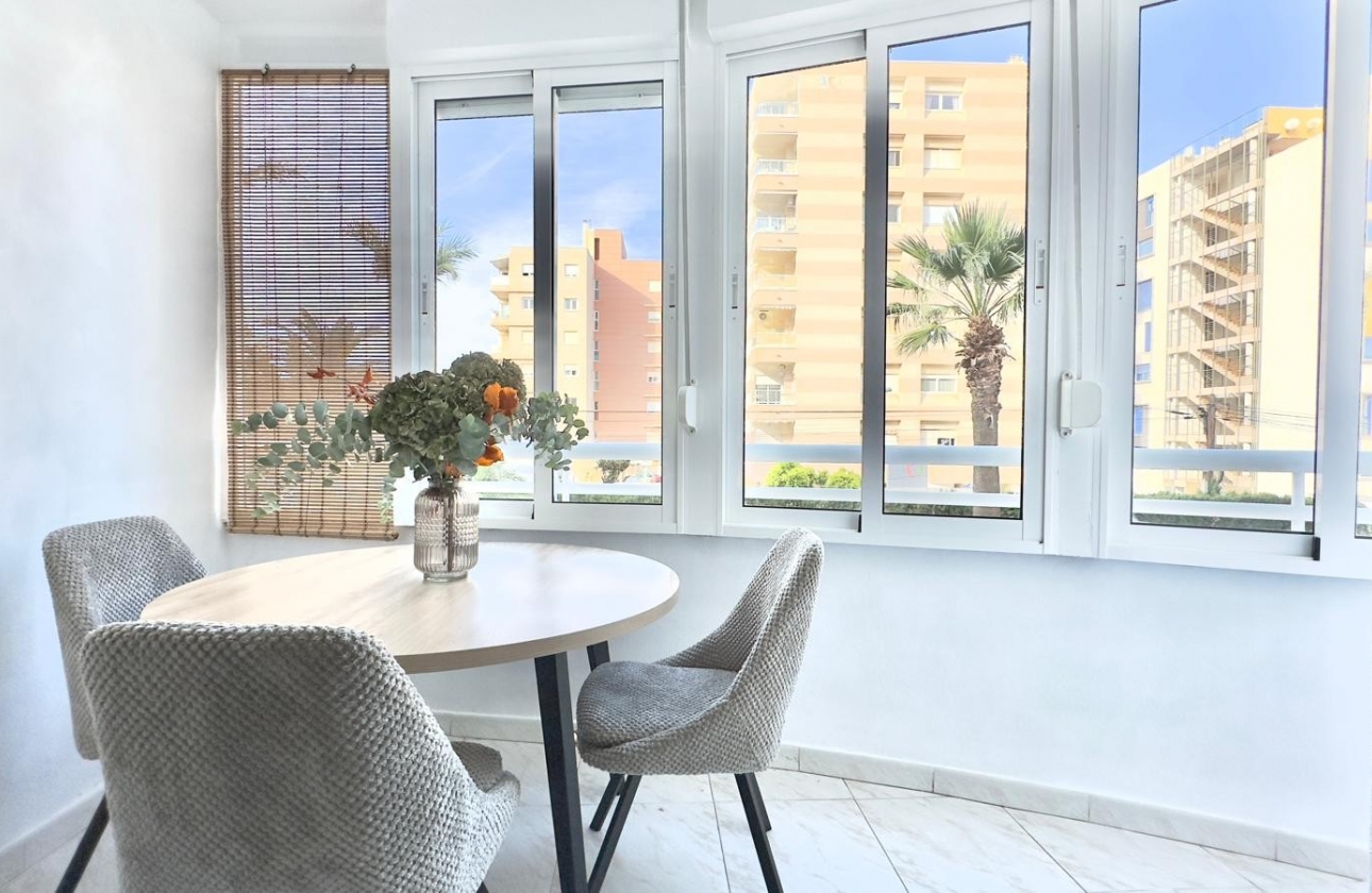 Reventa - Apartamento / piso - Torrevieja - Playa del Cura