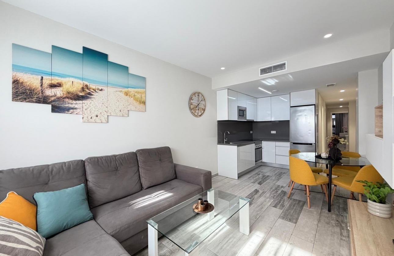 Reventa - Apartamento / piso - Torrevieja - Playa del Cura