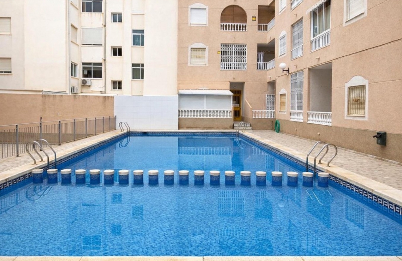 Reventa - Apartamento / piso - Torrevieja - Playa del Cura