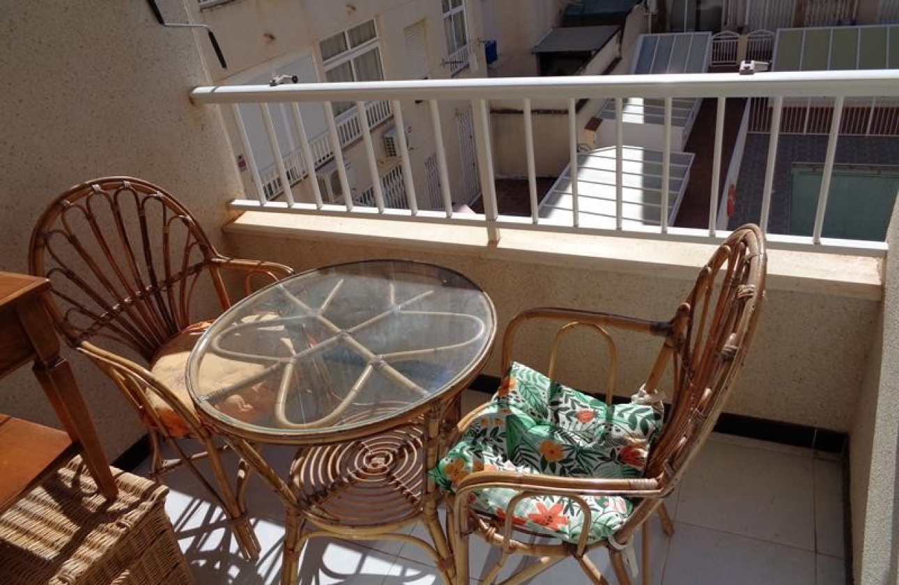 Reventa - Apartamento / piso - Torrevieja - PLAYA LOS LOCOS