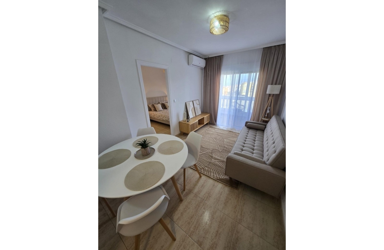 Reventa - Apartamento / piso - Torrevieja - Torreblanca
