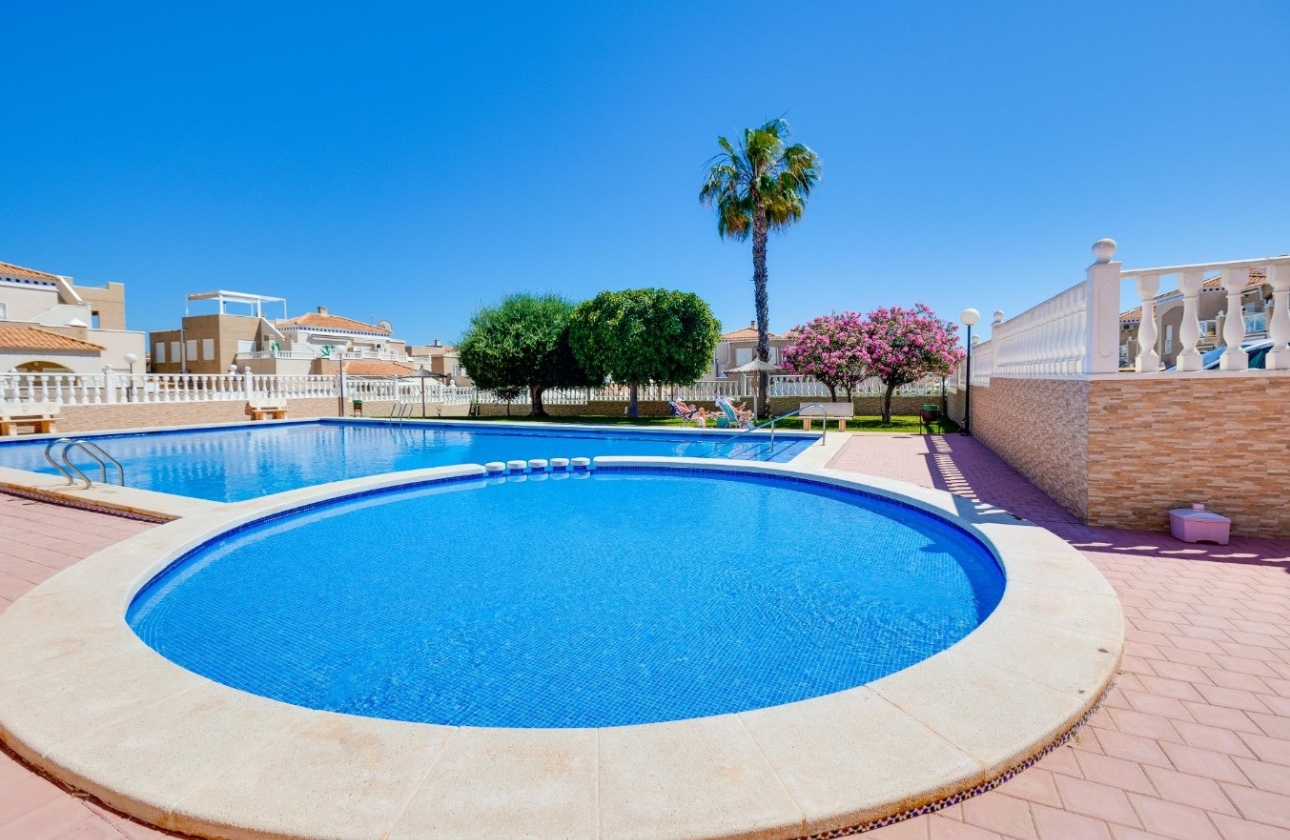 Reventa - Bungalow - Torrevieja - Nueva Torrevieja - Aguas Nuevas