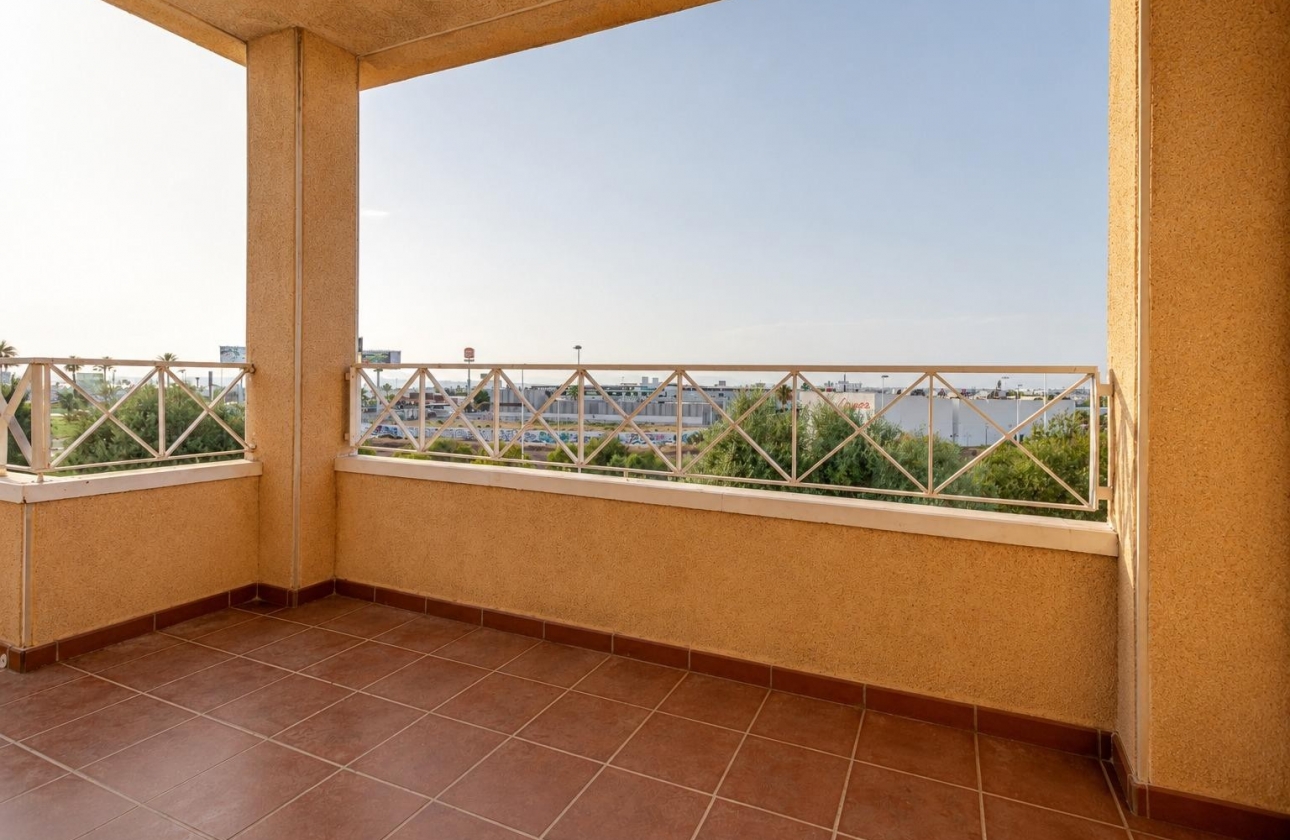 Reventa - Bungalow - Torrevieja - Nueva Torrevieja - Aguas Nuevas