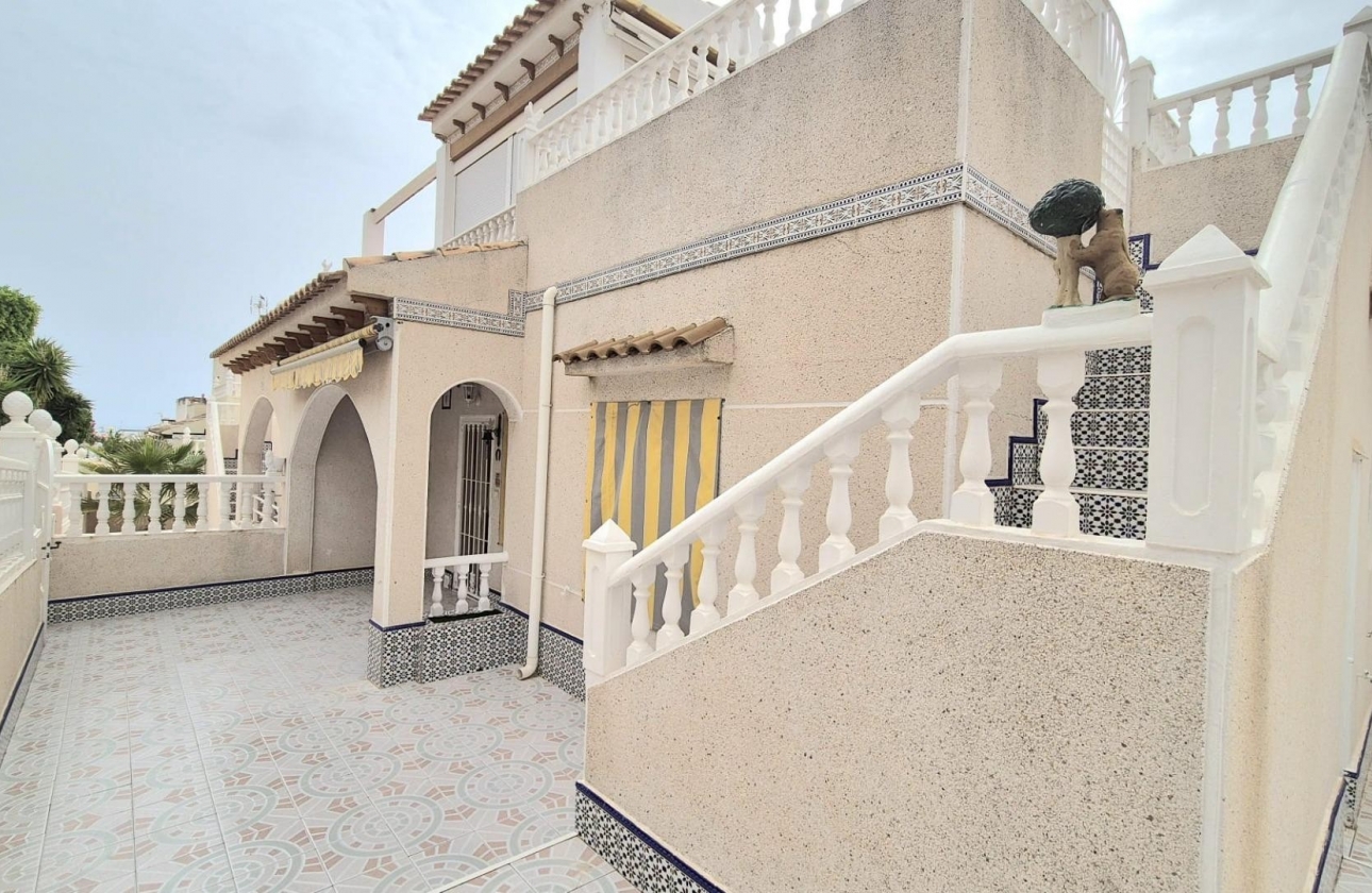 Reventa - Casa - Orihuela Costa - Los Altos