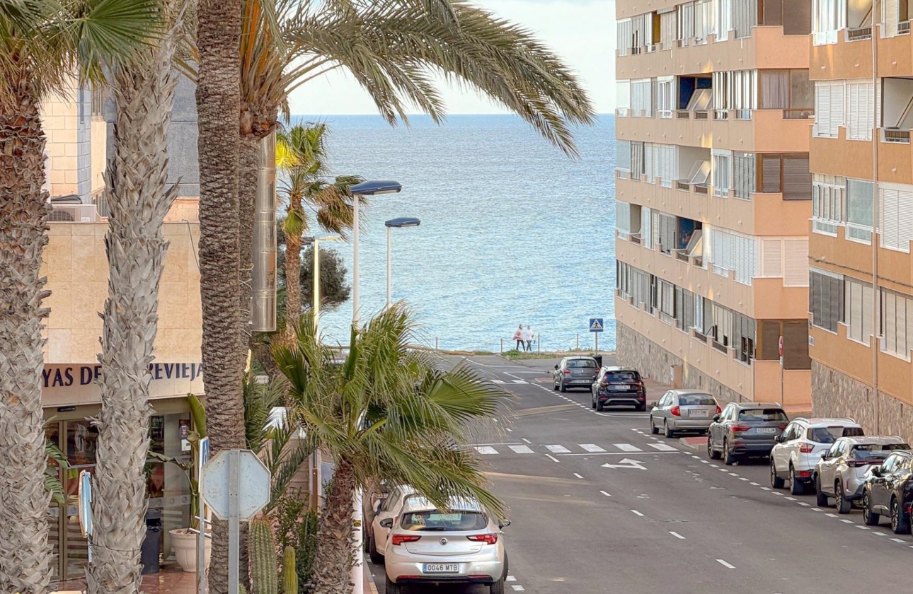 Reventa - Villa - La Mata