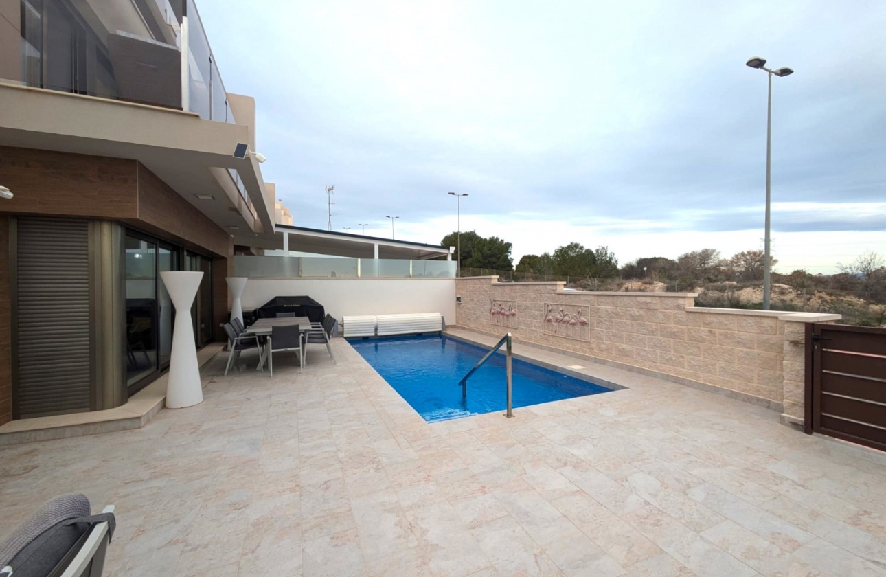 Reventa - Villa - Orihuela Costa - Villamartín