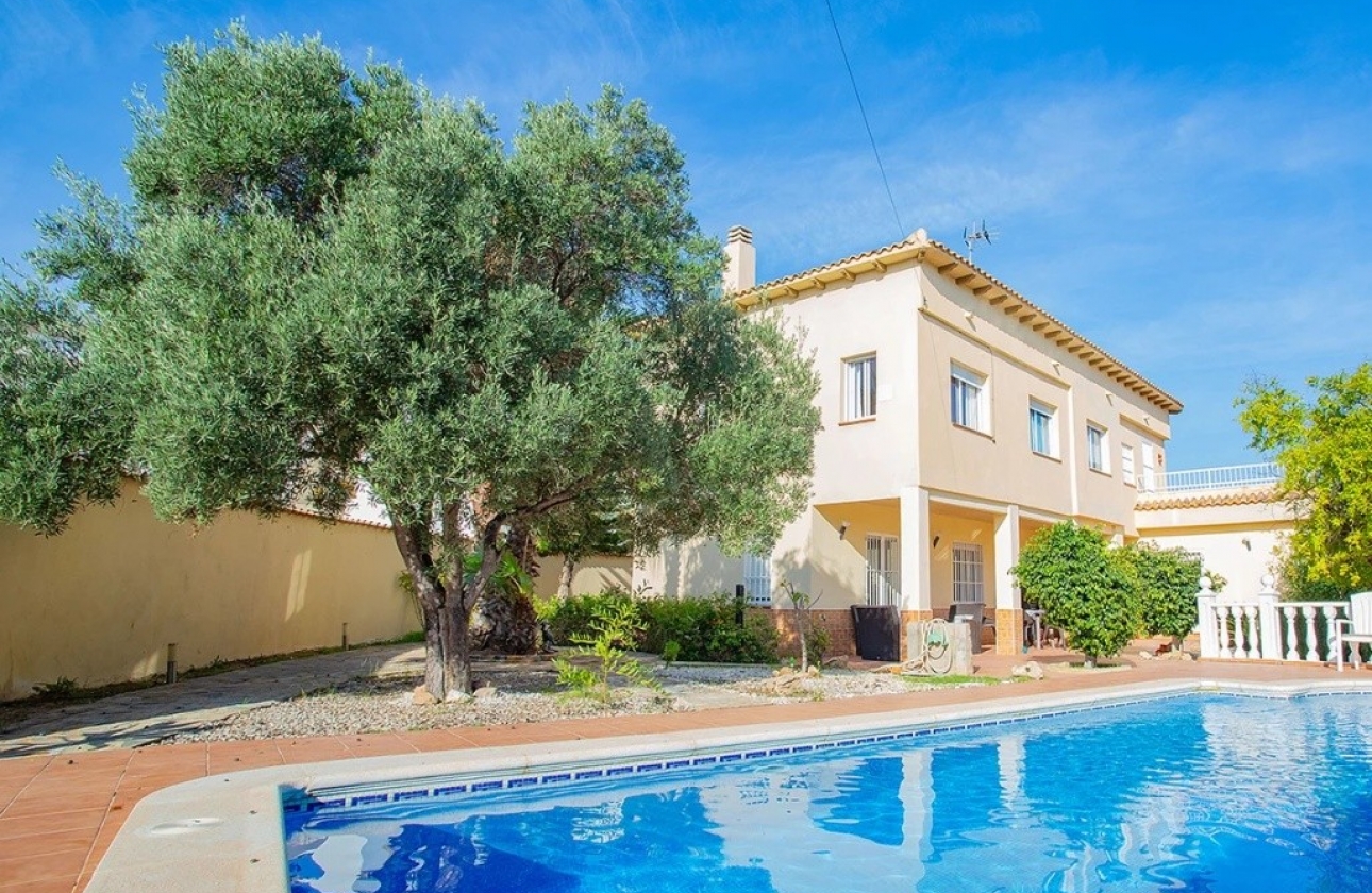 Reventa - Villa - Torrevieja - LA MATA