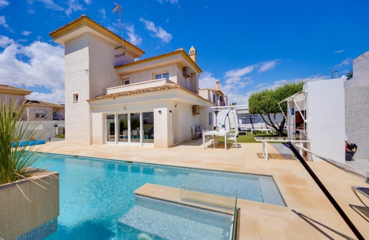 Reventa - Villa - Torrevieja - Playa de La Acequion
