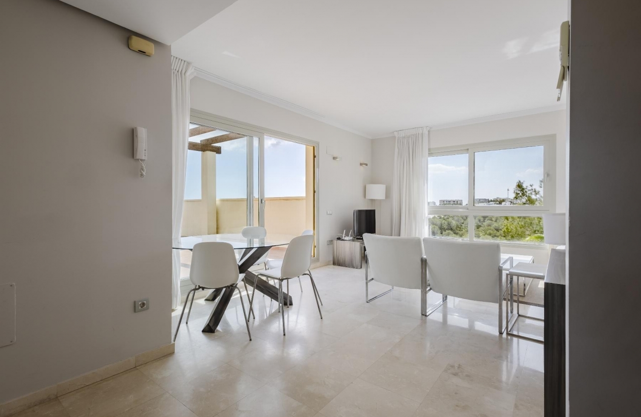 Rynek Wtórny - Apartament - Las Colinas Golf