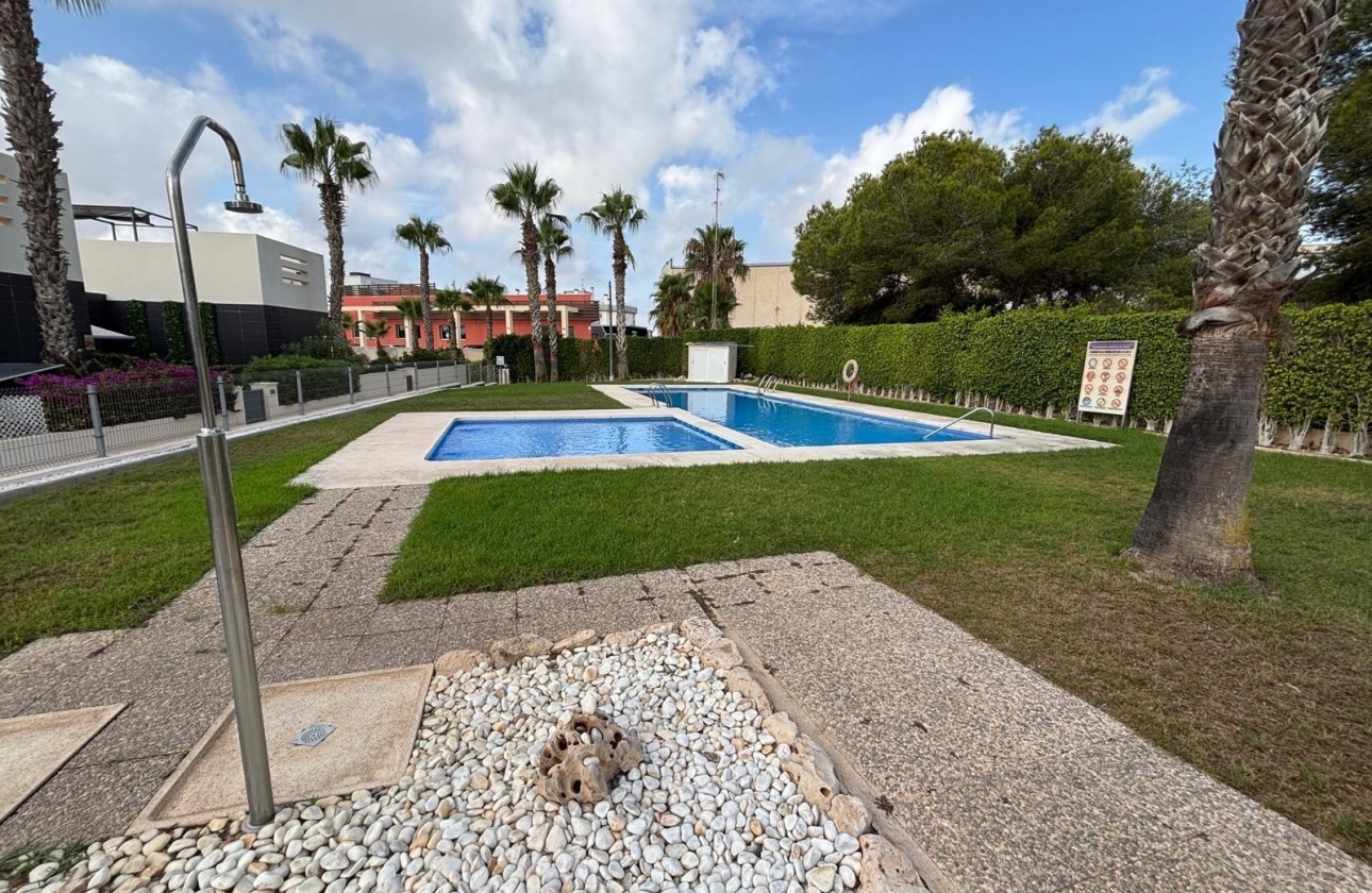 Rynek Wtórny - Apartament - Orihuela Costa - Villamartín