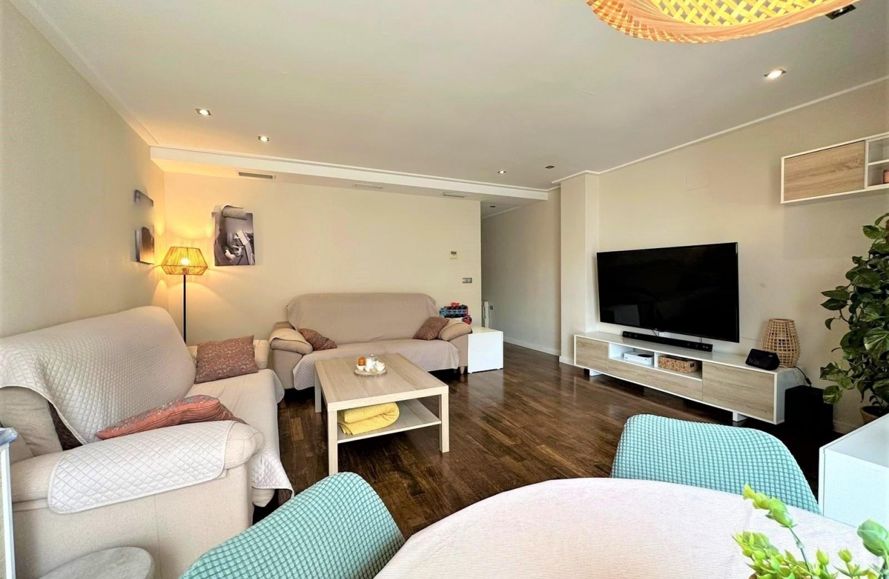 Rynek Wtórny - Apartament - Santa Pola