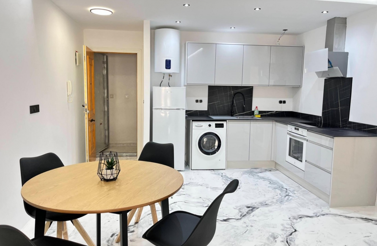 Rynek Wtórny - Apartament - Torrevieja - Acequion