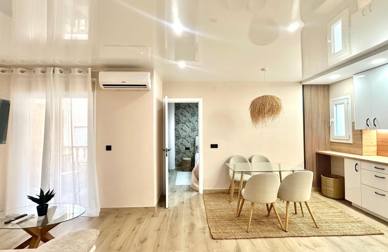 Rynek Wtórny - Apartament - Torrevieja - Parque de Las Naciones