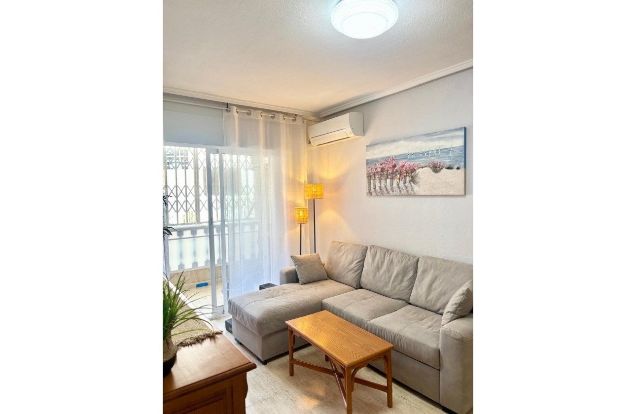 Rynek Wtórny - Apartament - Torrevieja - Playa Acequion