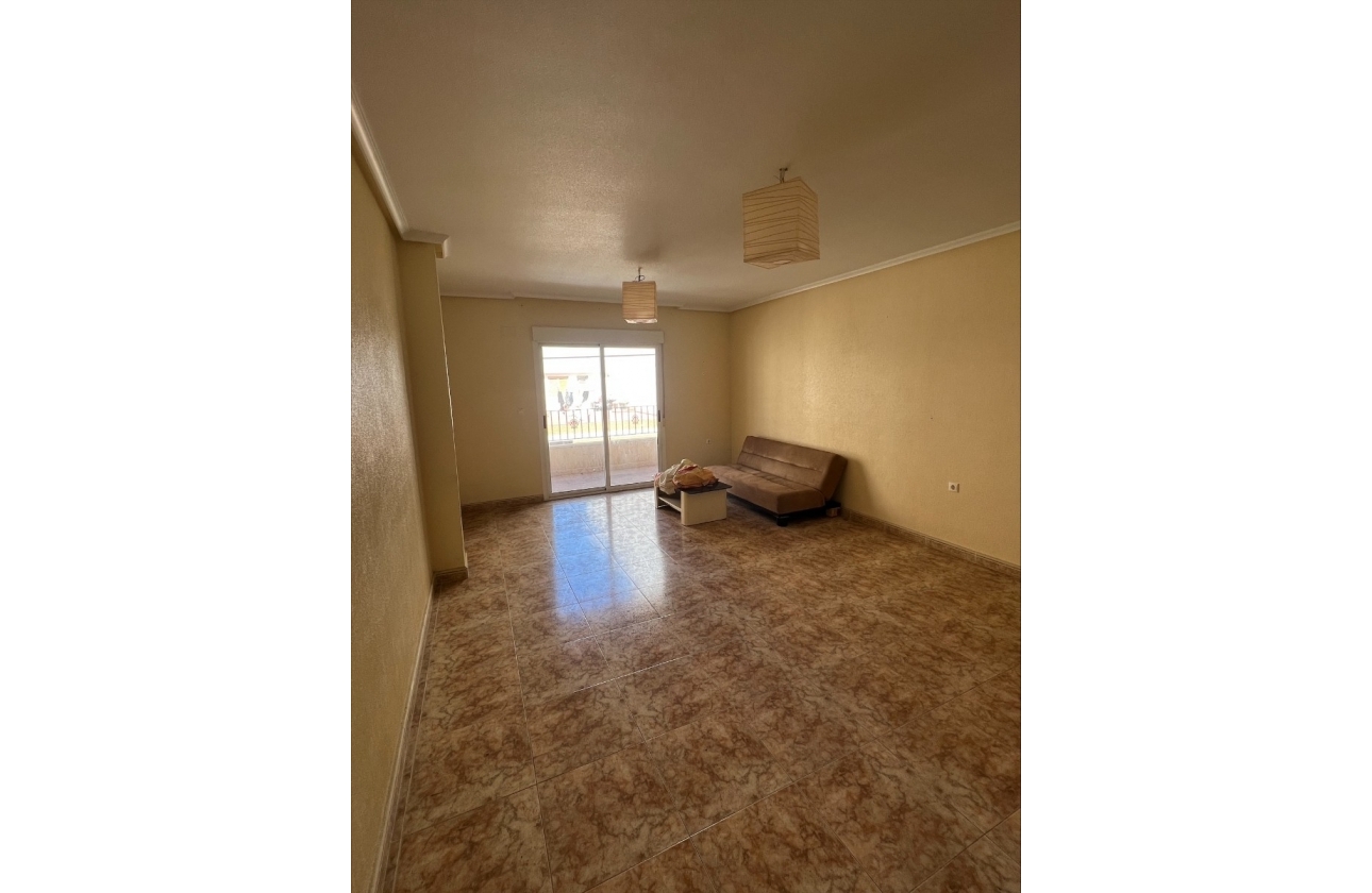 Rynek Wtórny - Apartament - Torrevieja -  Urbanizacja