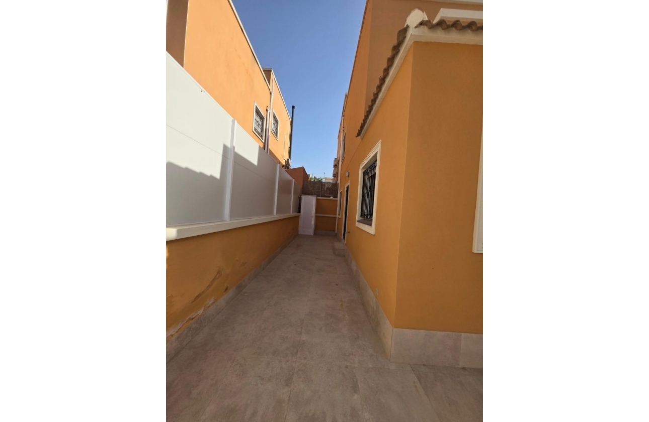 Rynek Wtórny - Bliźniak - Orihuela Costa - La Florida