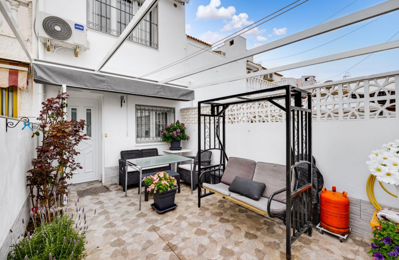 Rynek Wtórny - Bliźniak - Torrevieja - Torrevieja - Playa de los Locos