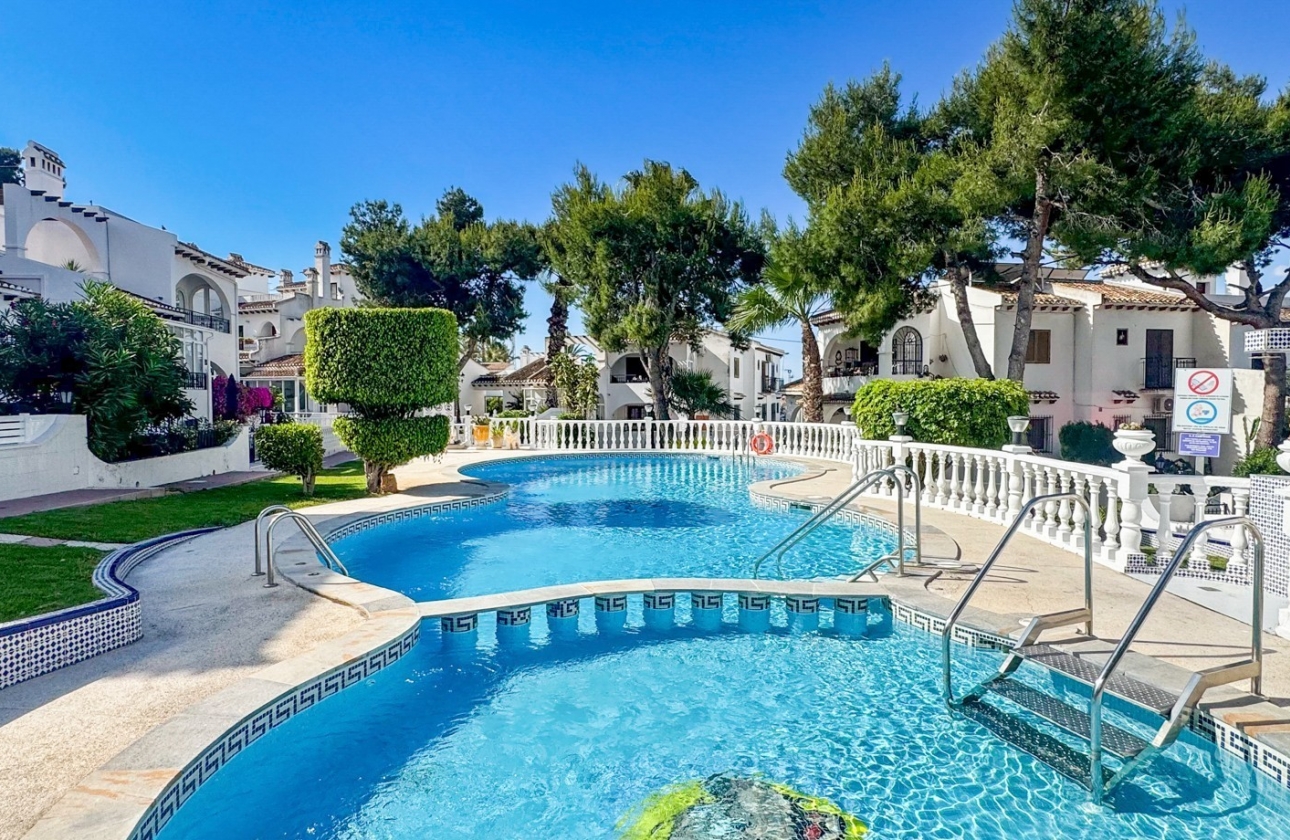 Rynek Wtórny - Bungalow - Torrevieja - Nueva Torrevieja - Aguas Nuevas