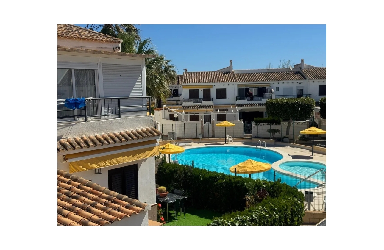 Rynek Wtórny - Bungalow - Torrevieja - Nueva Torrevieja - Aguas Nuevas