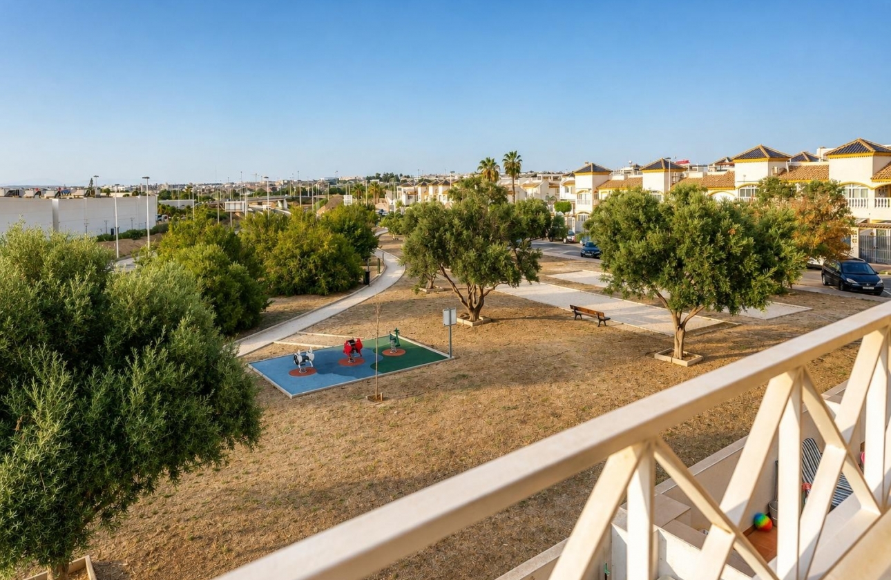 Rynek Wtórny - Bungalow - Torrevieja - Nueva Torrevieja - Aguas Nuevas
