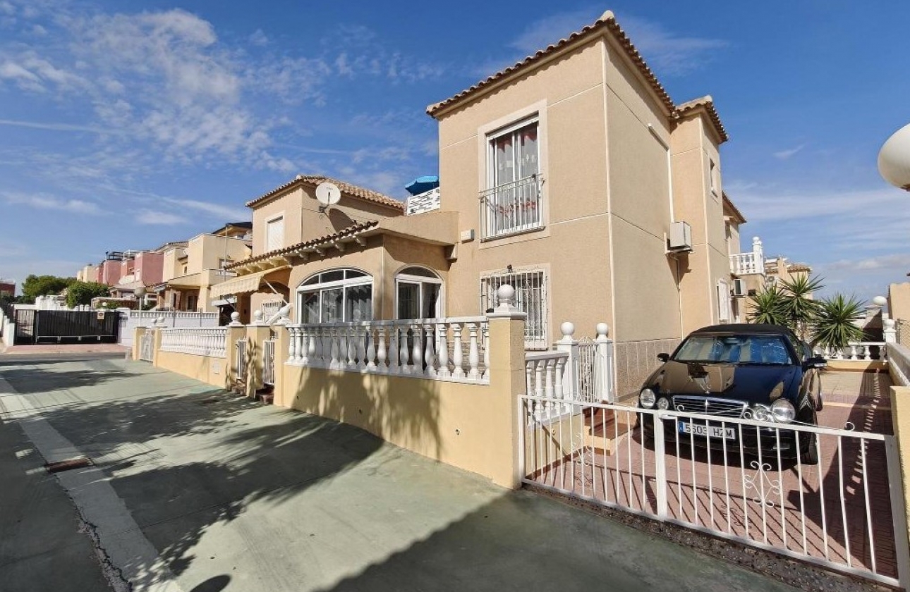 Rynek Wtórny - Dom - Torrevieja -  Urbanizacja