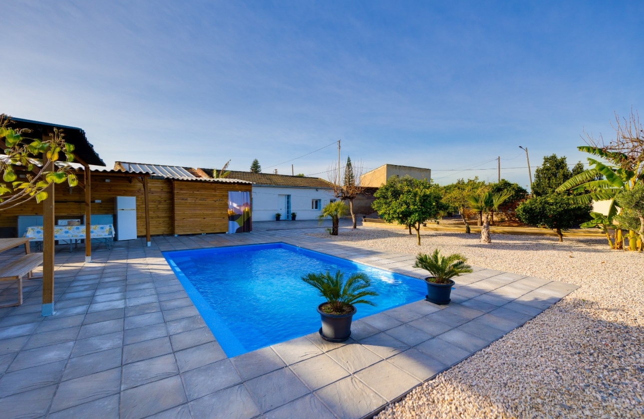 Rynek Wtórny - Willa - Los Montesinos - La Herrada